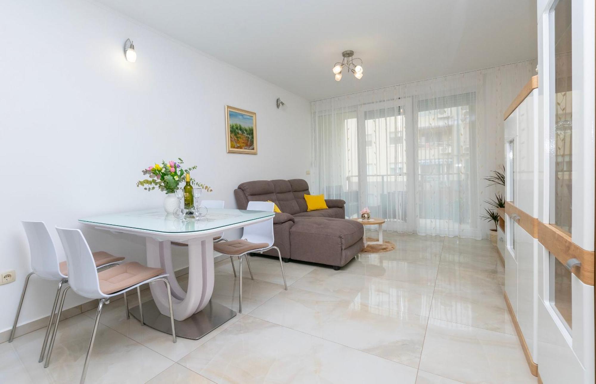 Apartment Ivanka Omiš Exterior foto